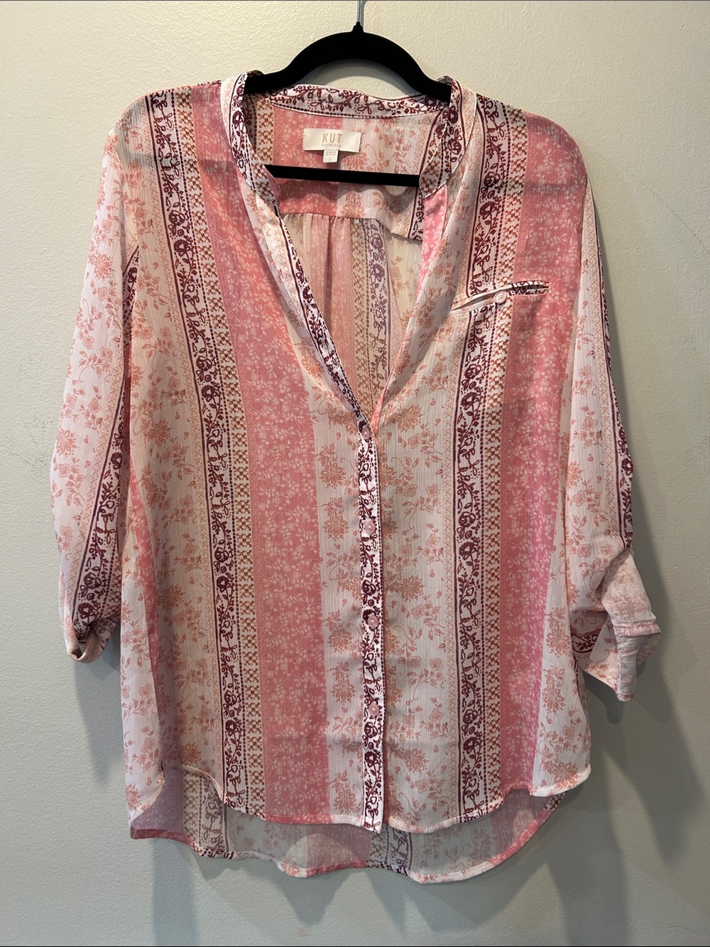 Kut from the Kloth Pink and Rose Striped Floral Button-Front Blouse